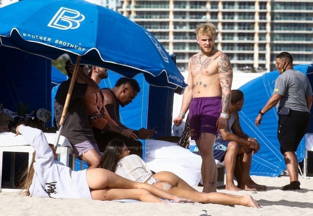 Jake Paul and His Crew Have a Beach Day in Miami (22 Photos)