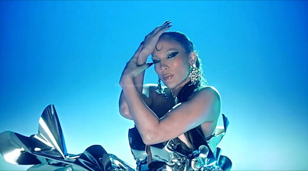 Jennifer Lopez Shows Off Her Stunning Figure as She Strips Naked (63 Pics + Video)