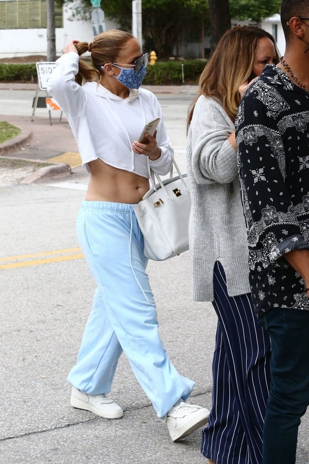 Jennifer Lopez Enjoys Shows Off Her ABS in South Florida (10 Photos)