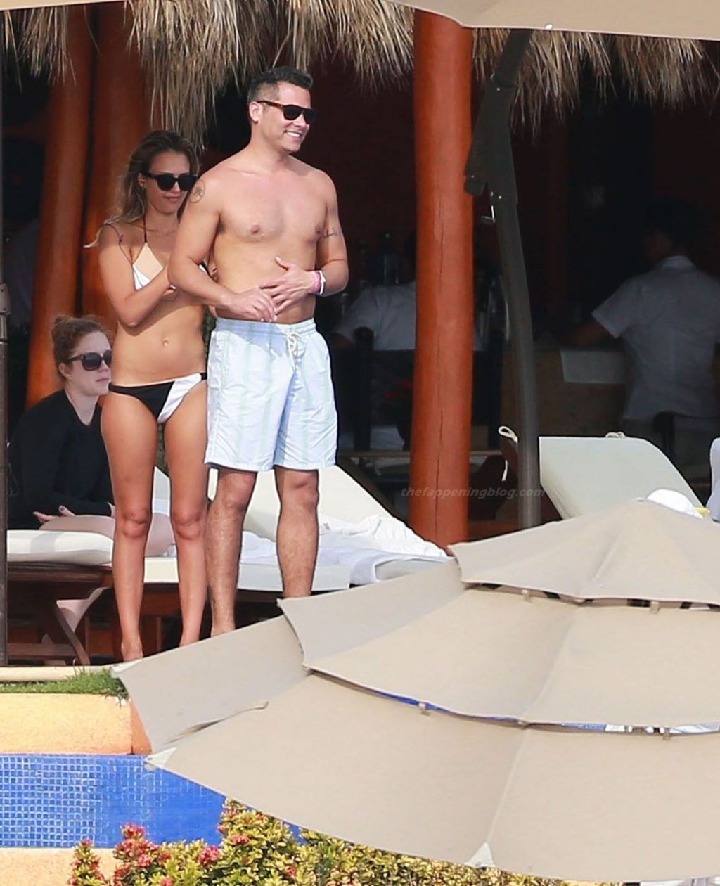 Jessica Alba is Seen Relaxing in Cabo (45 Photos)