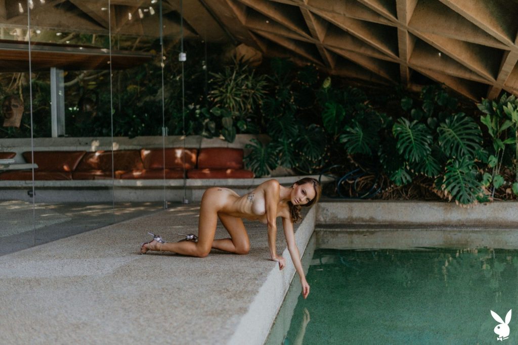 Jocelyn Binder Nude &amp; Sexy – Secluded Getaway (33 Photos)