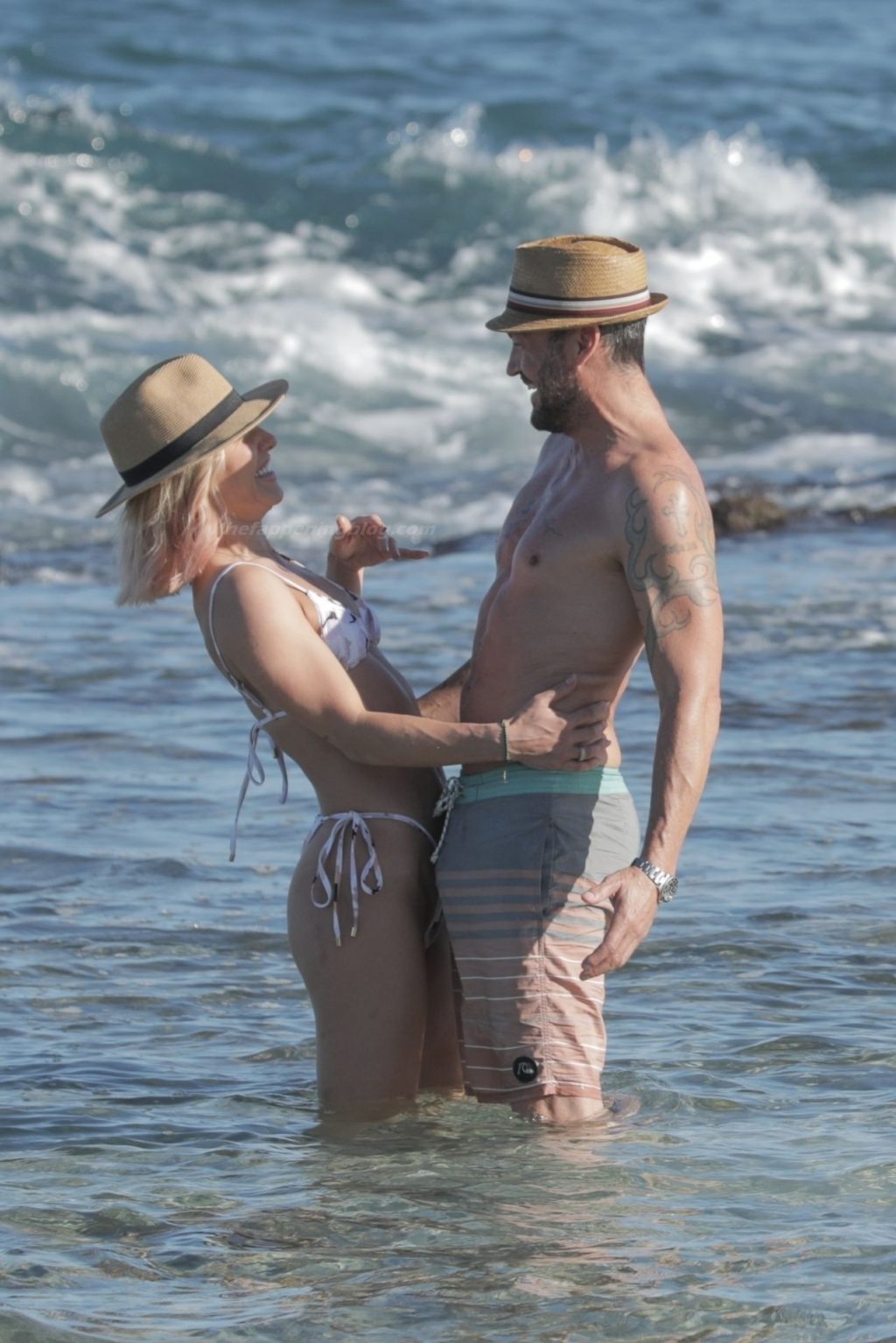 Brian Austin Green Puts on a Very Steamy Display with Sharna Burgess on the Beach (86 Photos)