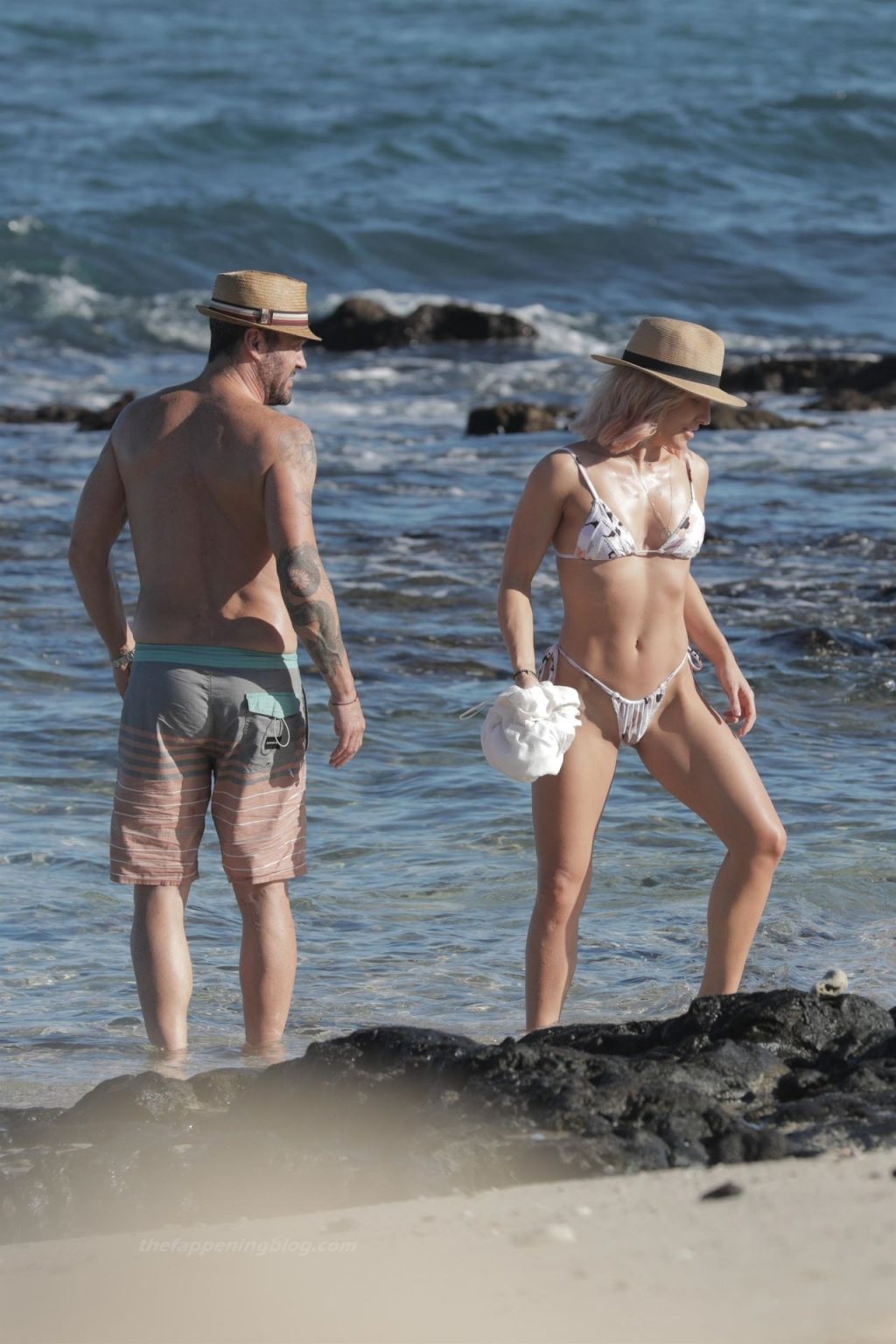 Brian Austin Green Puts on a Very Steamy Display with Sharna Burgess on the Beach (86 Photos)