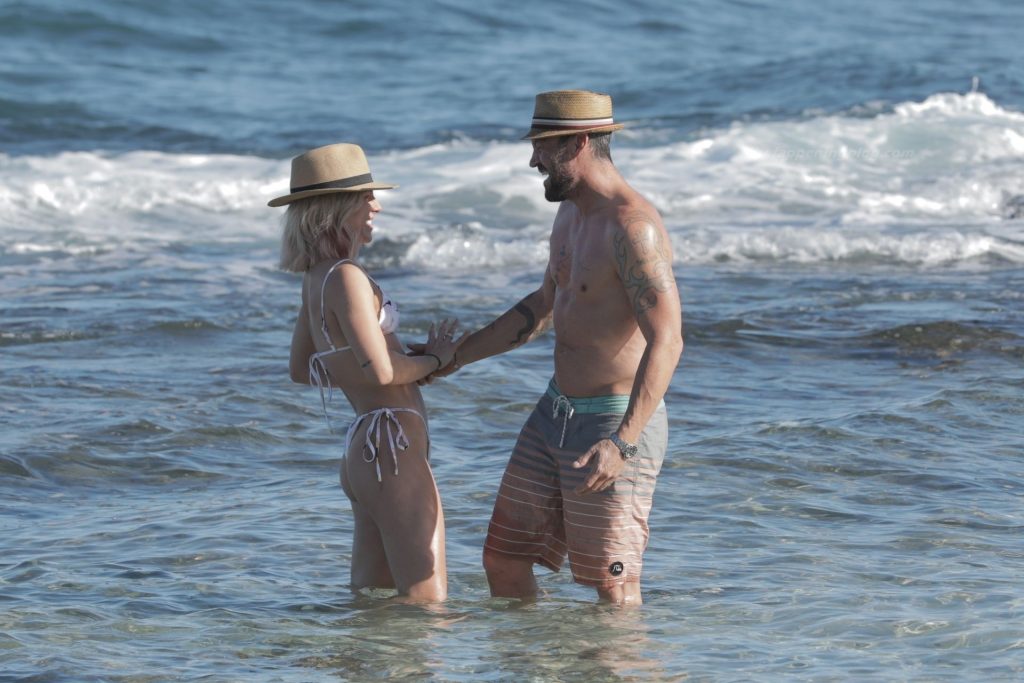 Brian Austin Green Puts on a Very Steamy Display with Sharna Burgess on the Beach (86 Photos)