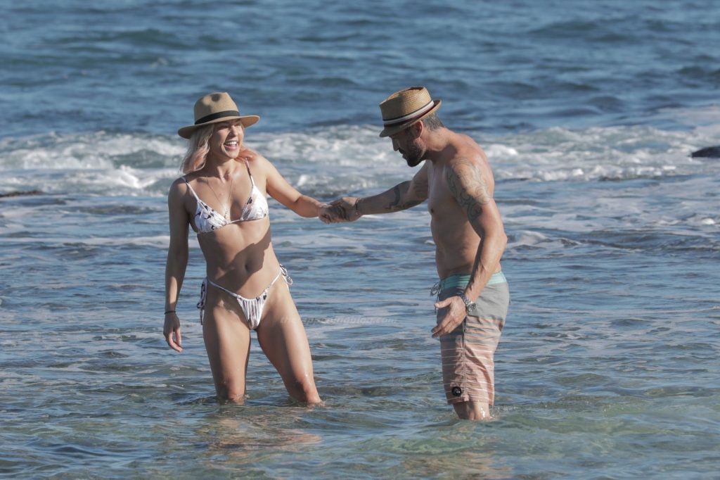 Brian Austin Green Puts on a Very Steamy Display with Sharna Burgess on the Beach (86 Photos)