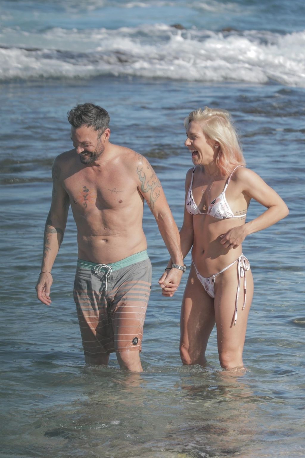 Brian Austin Green Puts on a Very Steamy Display with Sharna Burgess on the Beach (86 Photos)