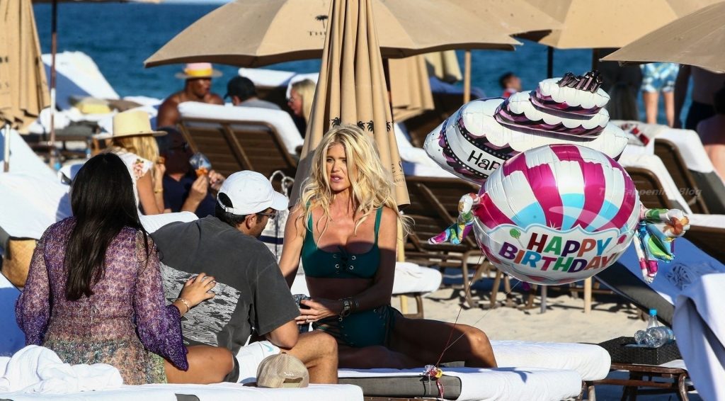 Victoria Silvstedt Celebrates a Friend’s Birthday in Miami Beach (105 Photos)