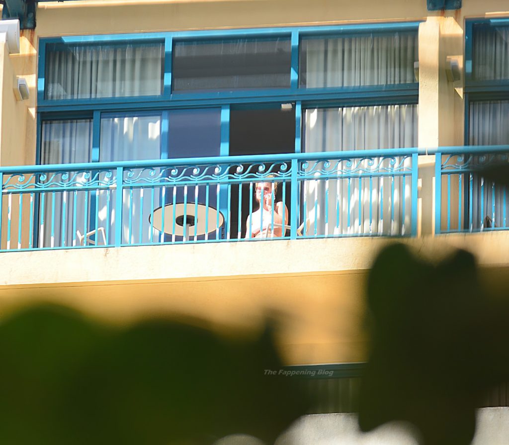 Zara Holland Enjoys the Sun on her Balcony in Barbados (121 Photos)