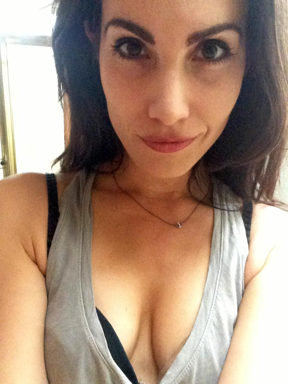 Here guys, are all of the Carly Pope nude photos leaked online after being ...