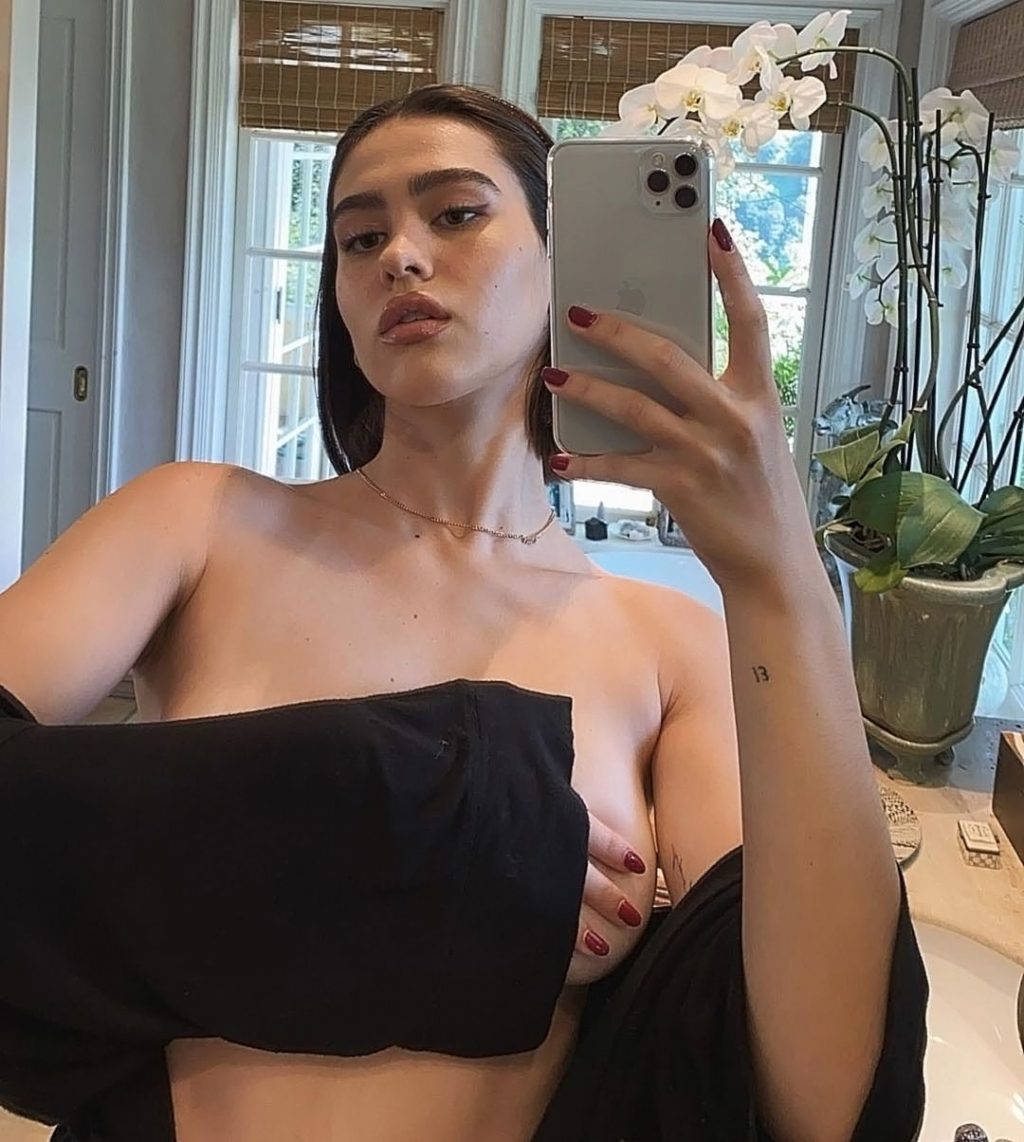 Amelia Gray Hamlin Nude &amp; Sexy (243 Private Photos + Videos)