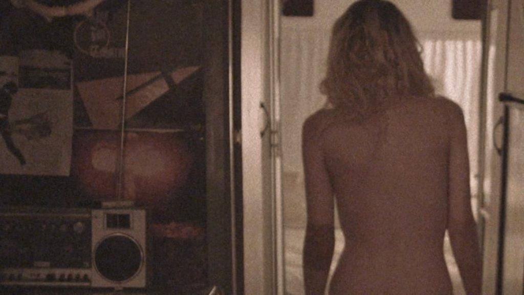 Dakota Fanning Nude &amp; Sexy (34 Photos and Hot Videos)