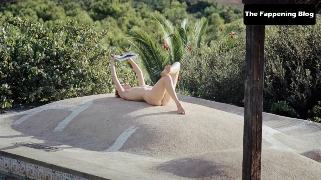 Tilda Swinton Nude &amp; Sexy Collection (57 Photos + Videos)