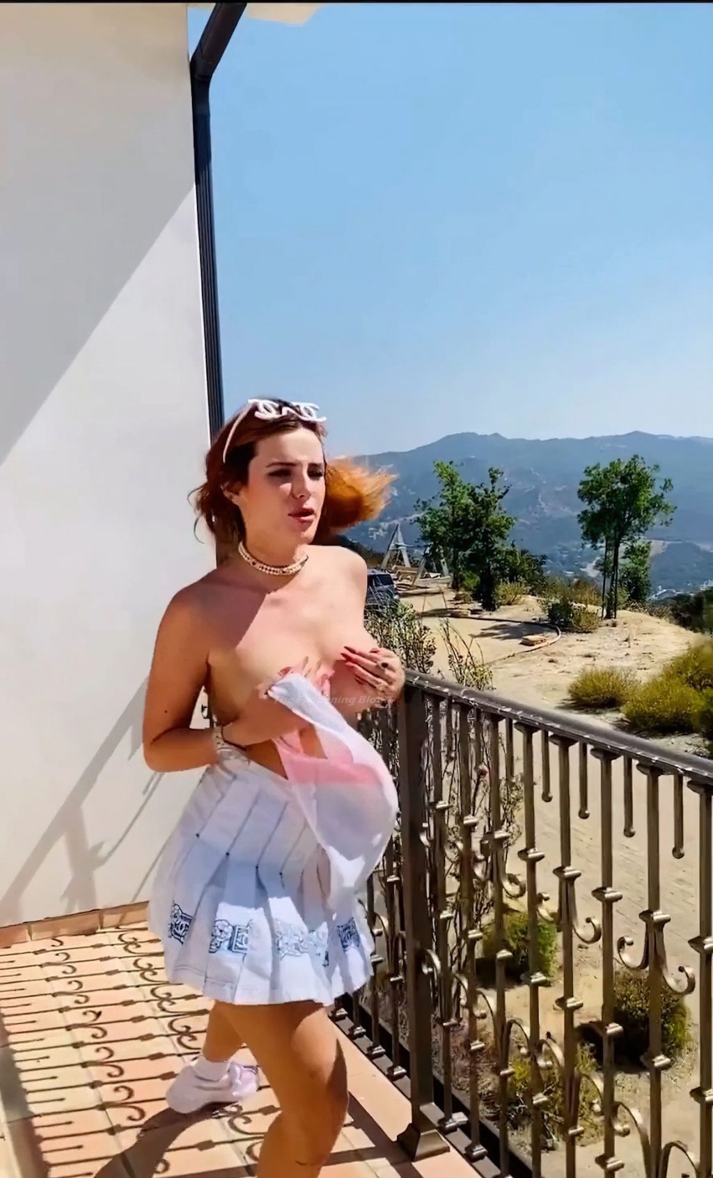Bella Thorne Poses Topless (16 Pics + Video)