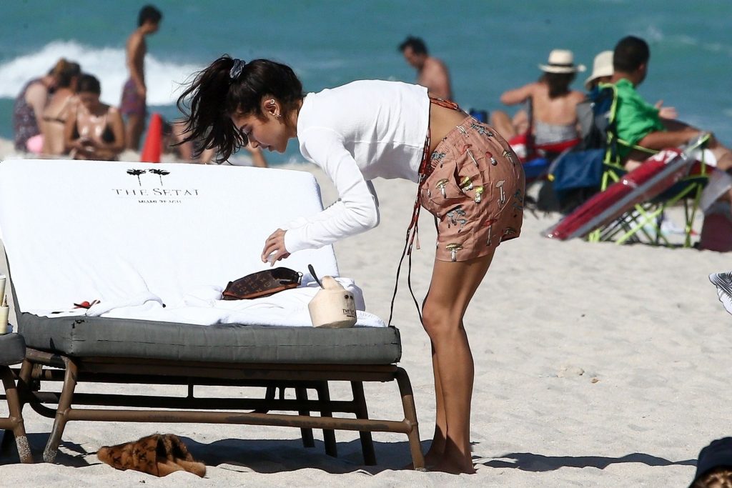 Chantel Jeffries Stuns as She Soaks Up the Sun in Miami (32 Photos)