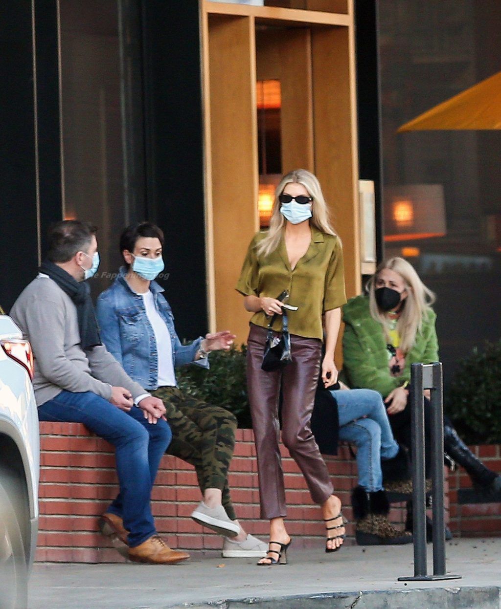 Charlotte McKinney &amp; Nathan Kostechko Head Out For a Dinner Date in LA (11 Photos)