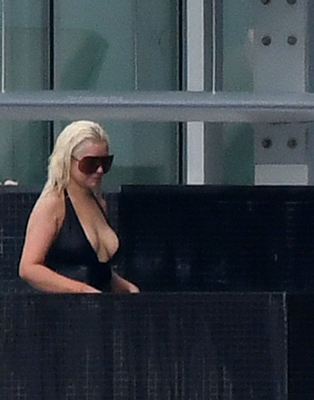 Christina Aguilera Takes a Dip in the pool Between Recording Sessions in Miami (86 Photos)