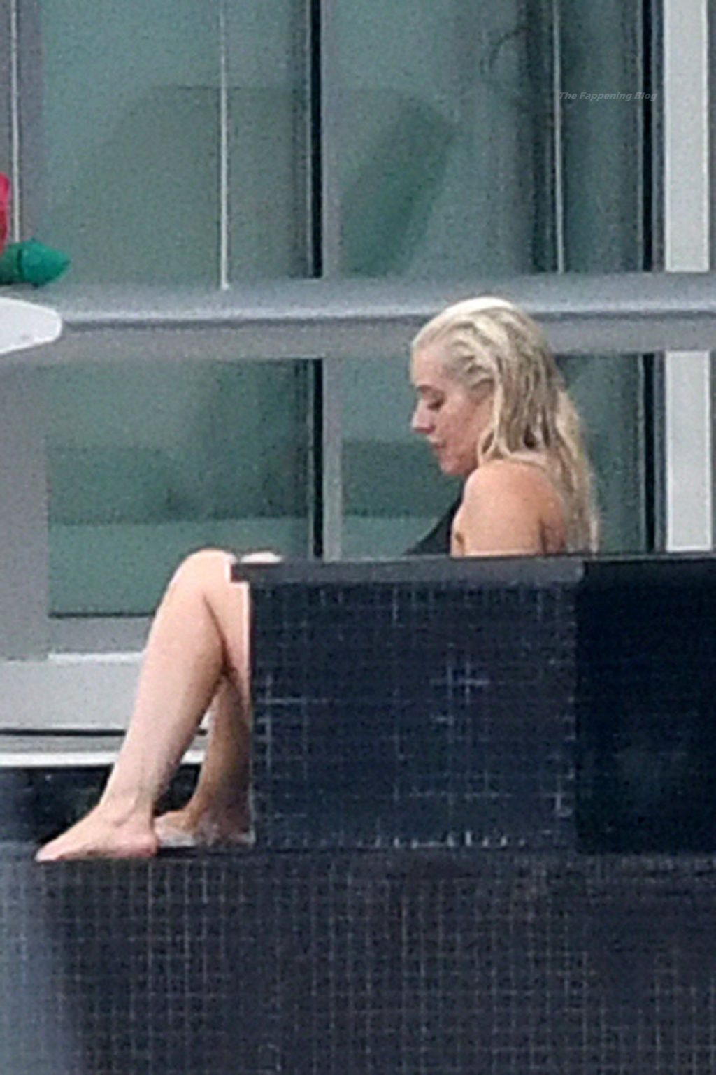 Christina Aguilera Takes a Dip in the pool Between Recording Sessions in Miami (86 Photos)