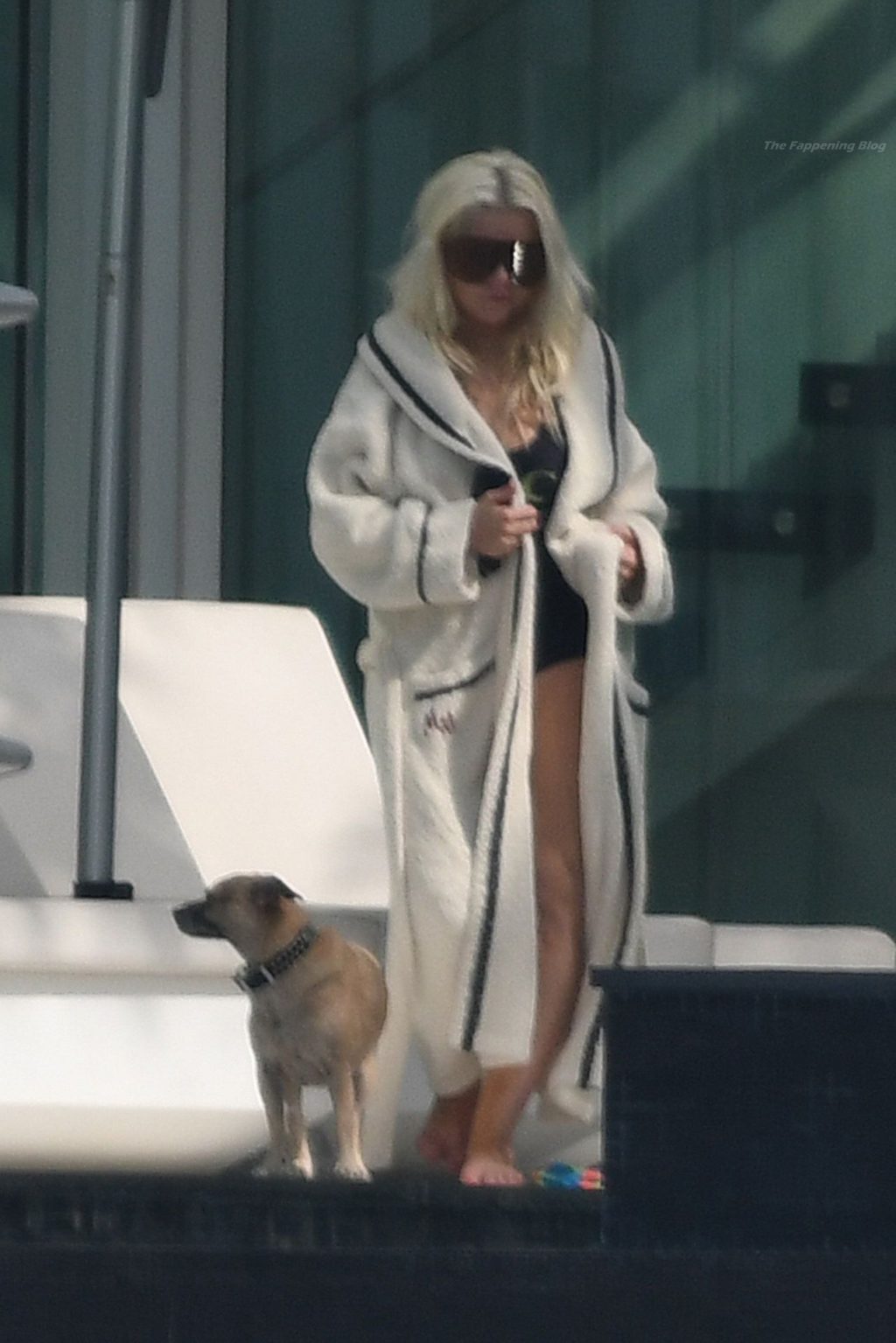 Christina Aguilera Takes a Dip in the pool Between Recording Sessions in Miami (86 Photos)