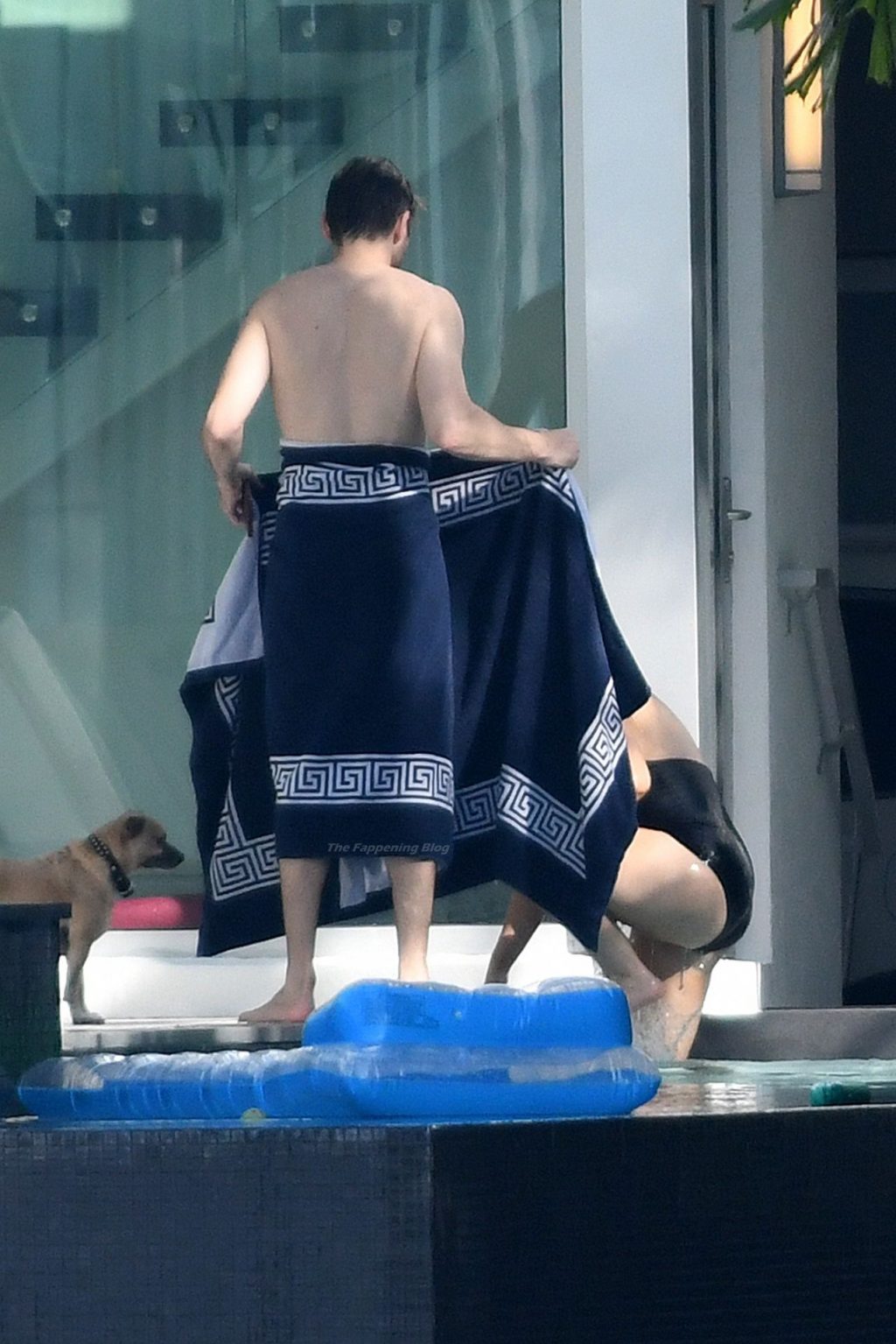 Christina Aguilera Takes a Dip in the pool Between Recording Sessions in Miami (86 Photos)