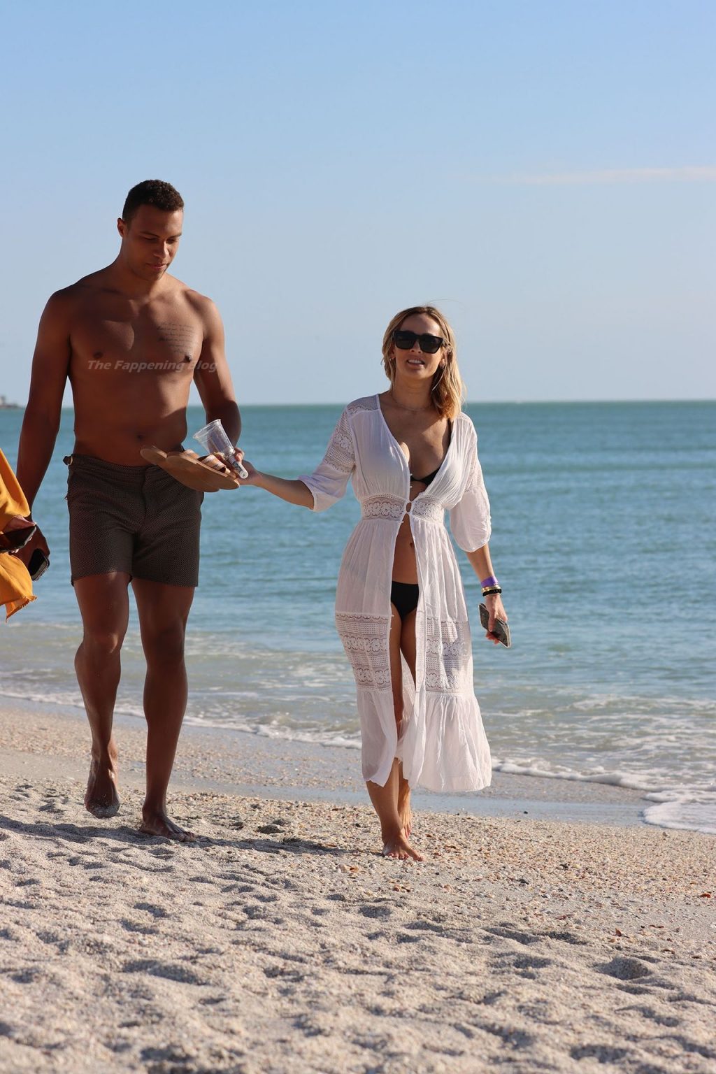 Clare Crawley &amp; Dale Moss Enjoy a Flirty Beach Day in Florida (21 Photos)