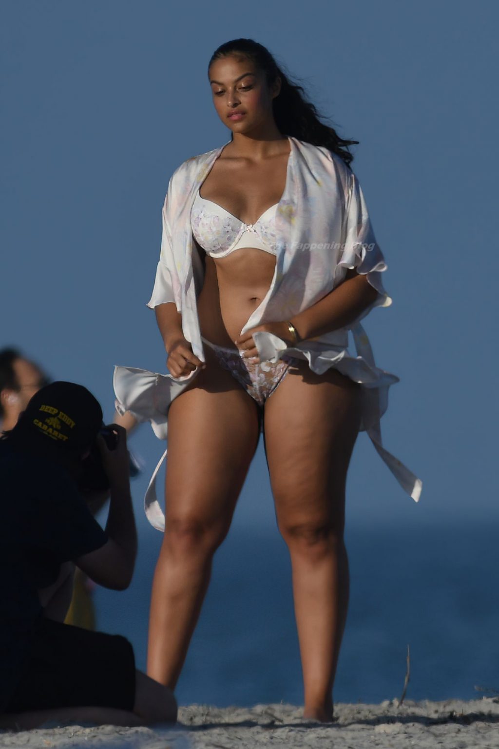 Devyn Garcia Poses in Lingerie During a Victoria’s Secret Photoshoot on the Beach in Miami (37 Photos)