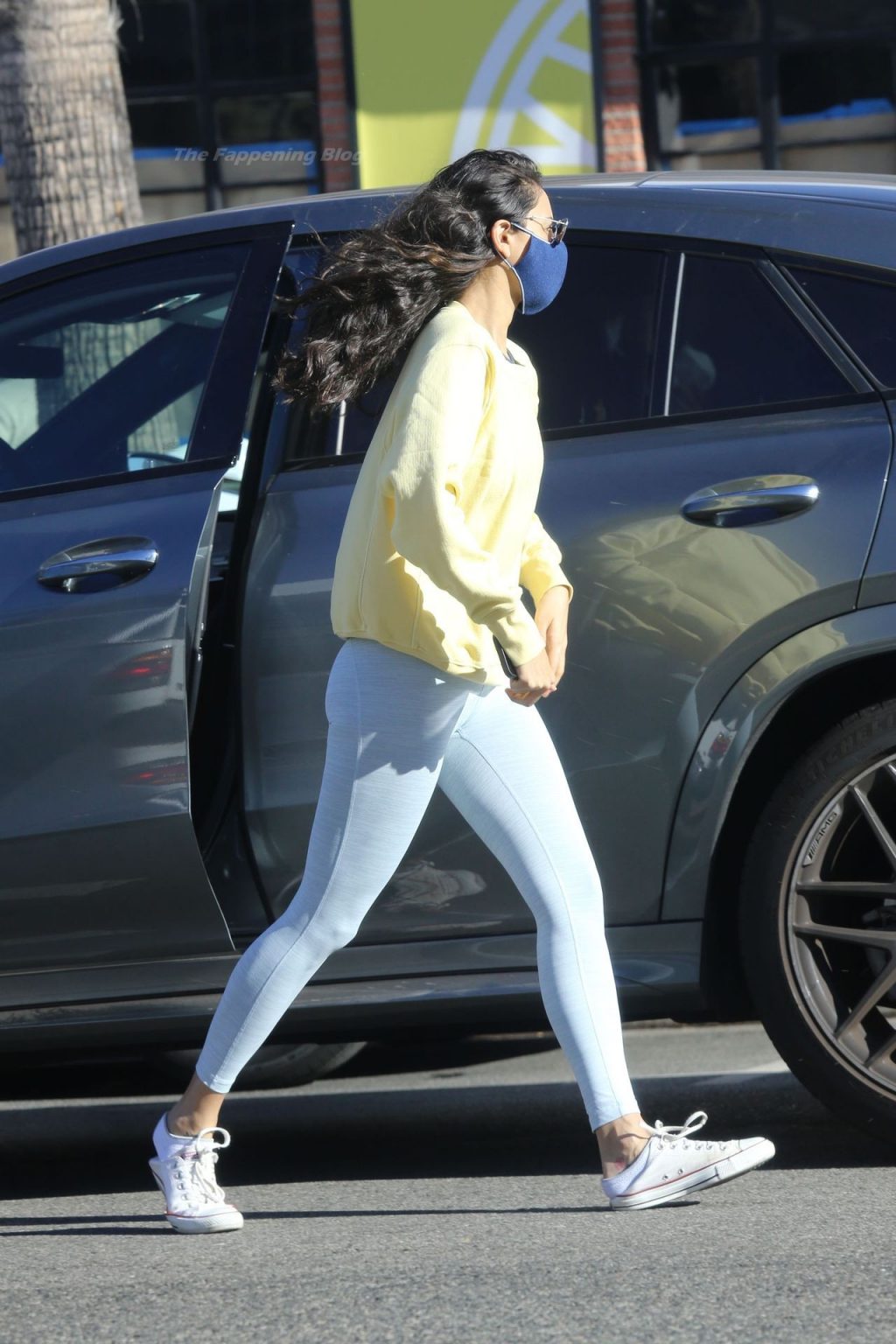 Eiza Gonzalez is Spotted Picking Up Alfred’s Coffee in LA (36 Photos)