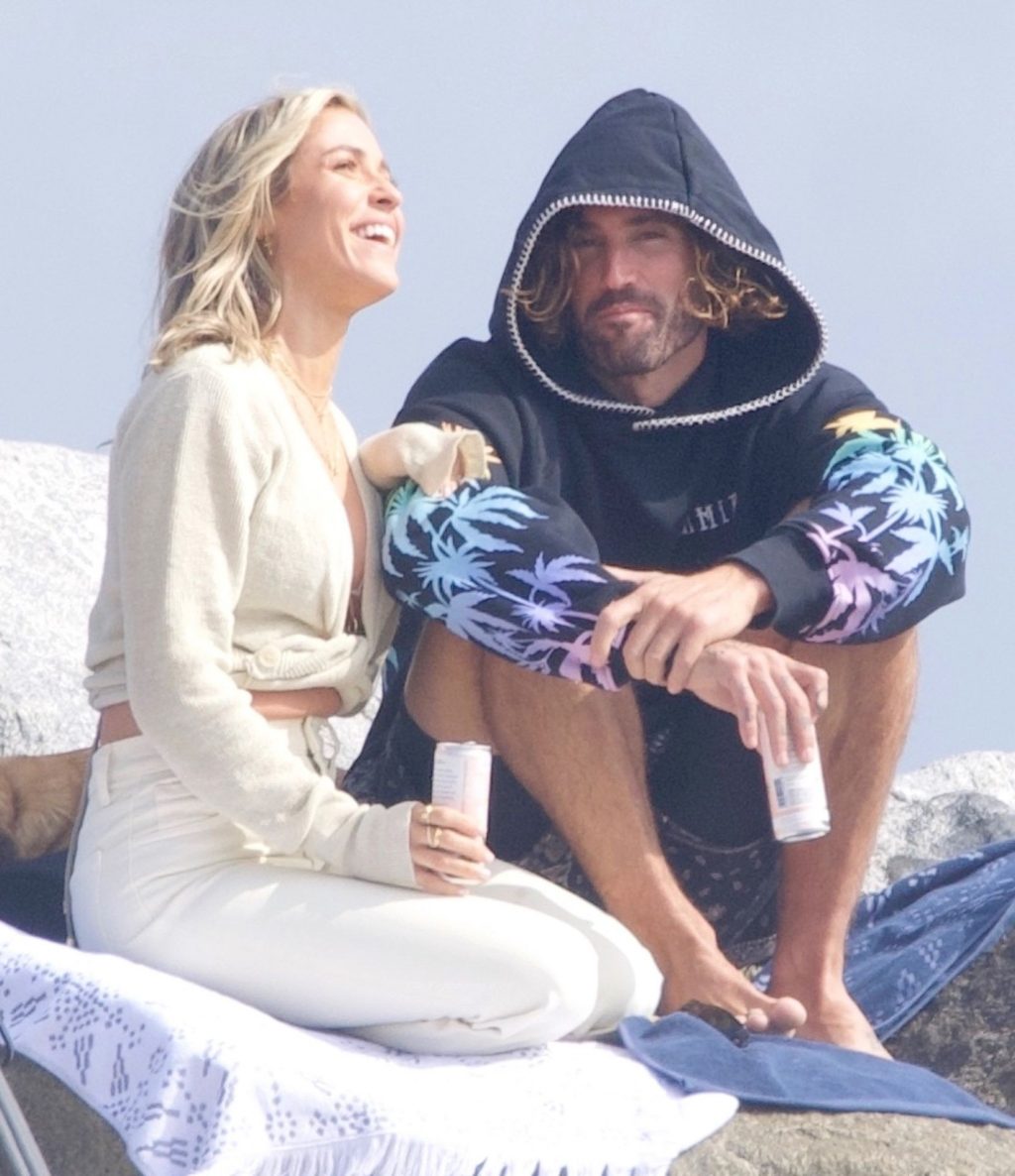 Kristin Cavallari &amp; Brody Jenner Have a Flirty Beach Date (40 Photos)