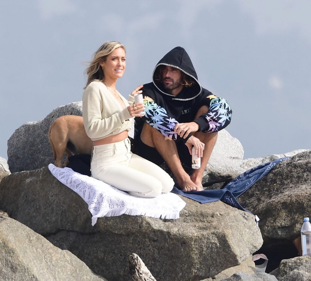 Kristin Cavallari &amp; Brody Jenner Have a Flirty Beach Date (40 Photos)