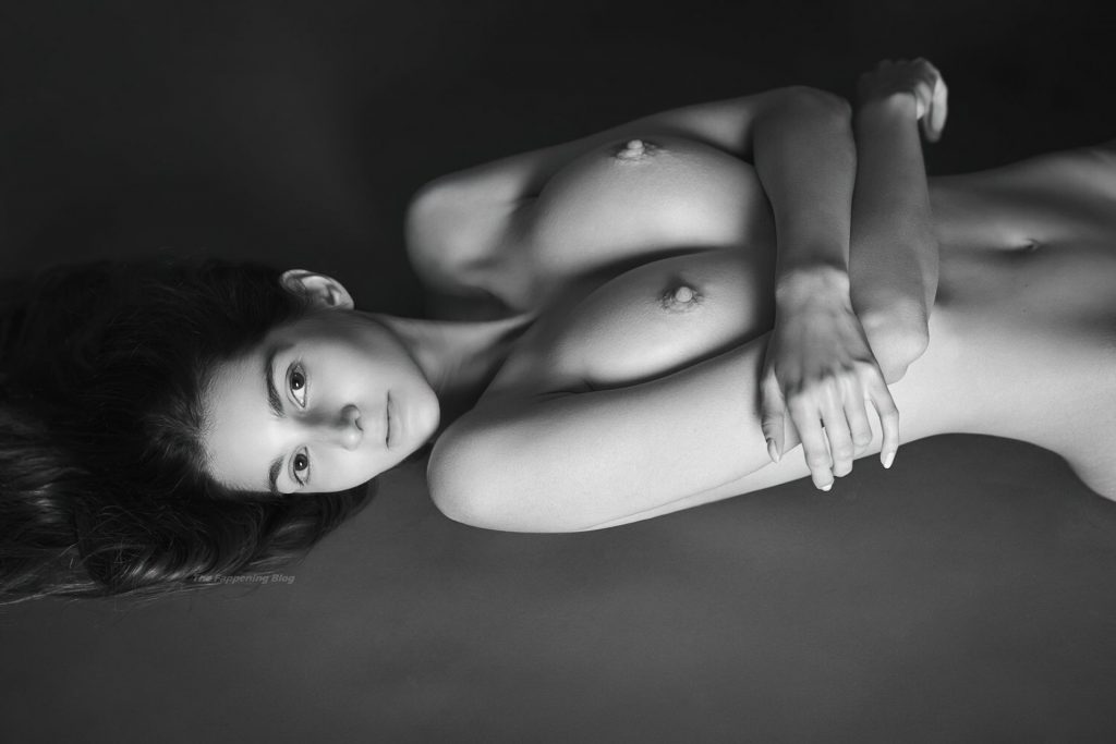 Lina Lorenza Nude (16 New Photos)