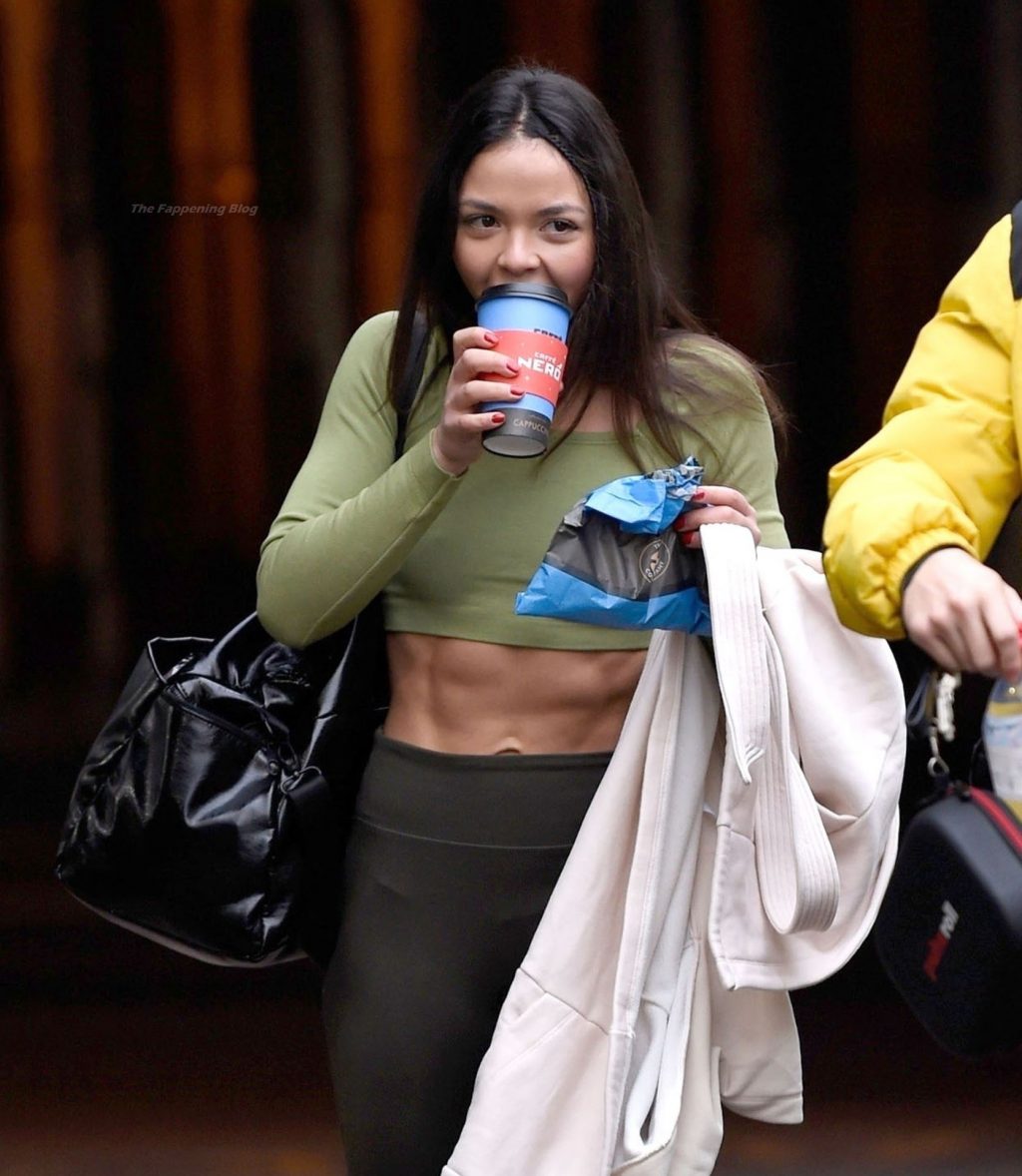 Vanessa Bauer Shows Off Her Abs and Pokies in Blackpool (41 Photos)