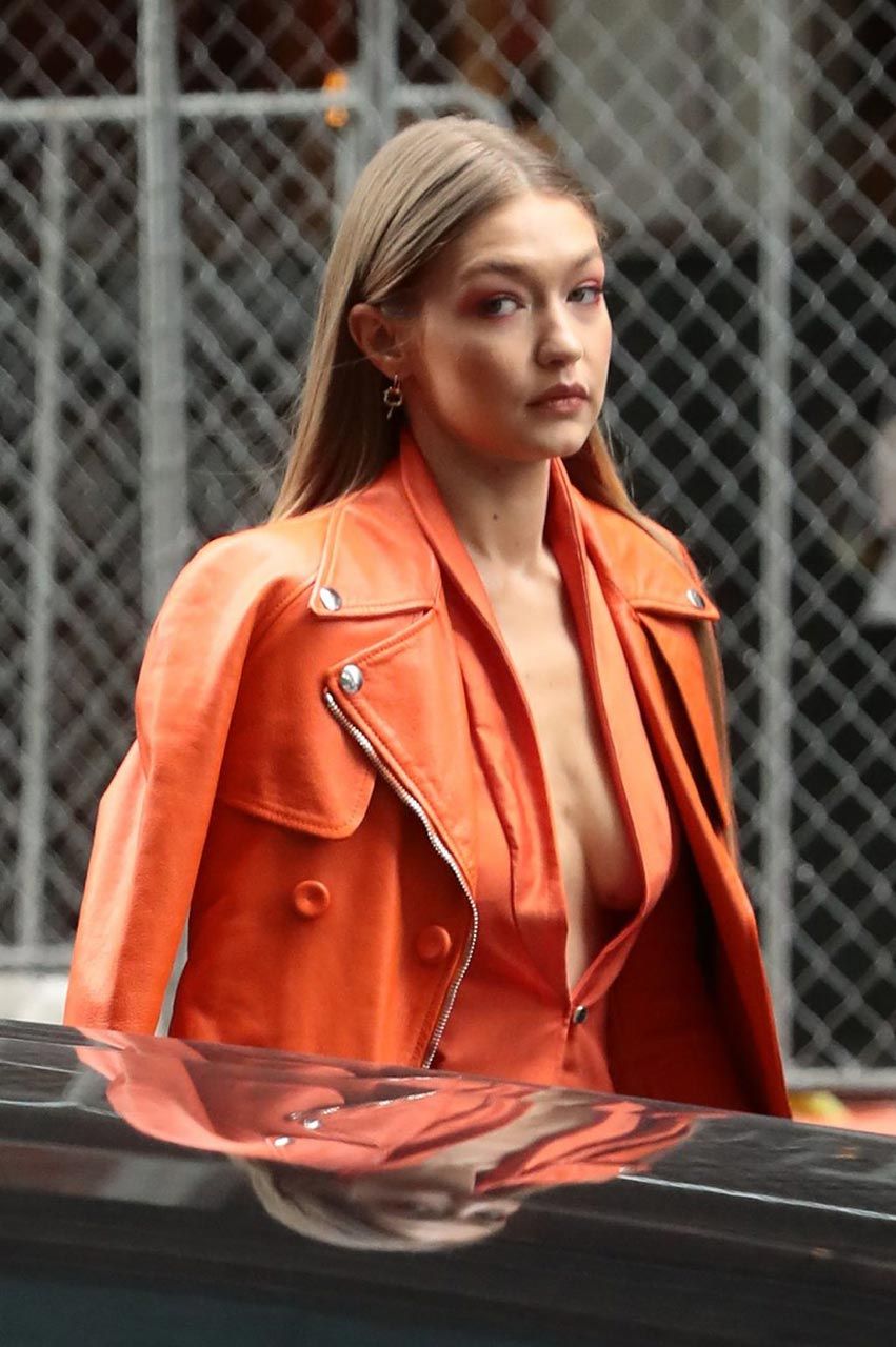 Gigi Hadid Nude &amp; Sexy – 2021 ULTIMATE COLLECTION (124 Photos + Videos)