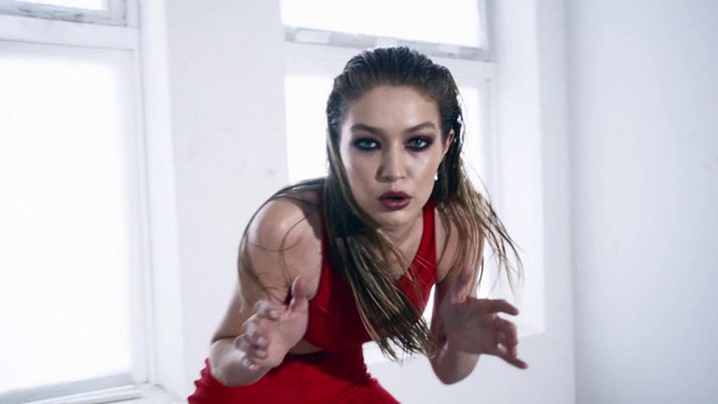 Gigi Hadid Nude &amp; Sexy – 2021 ULTIMATE COLLECTION (124 Photos + Videos)