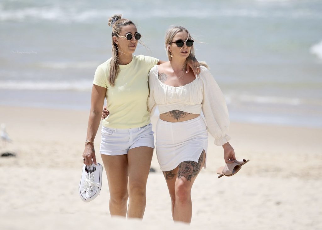 Amanda Micallef &amp; Lana Wallington Are Seen Together in Gold Coast (35 Photos)