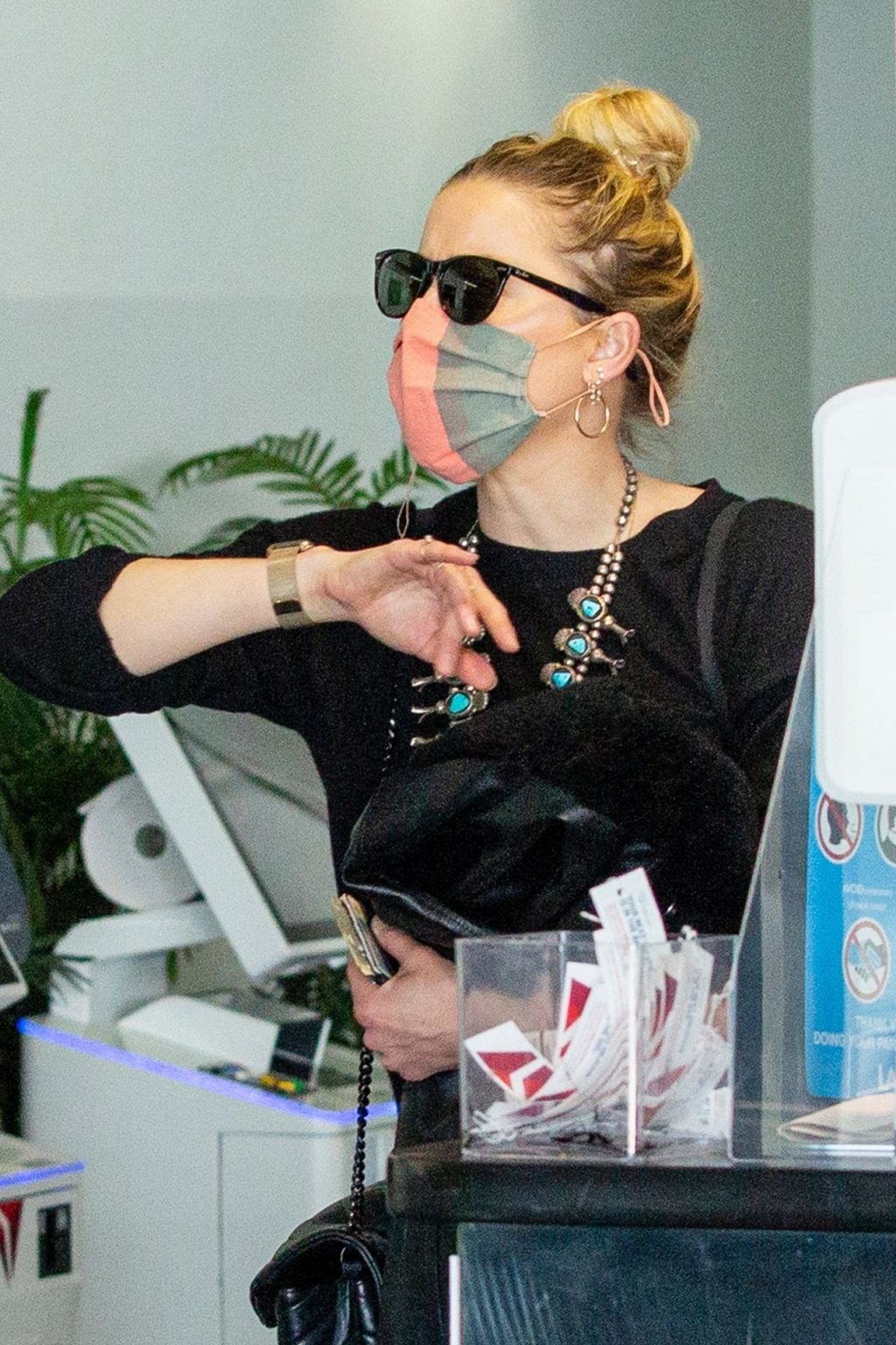 Amber Heard &amp; Bianca Butti Fly Out of Town (37 Photos)