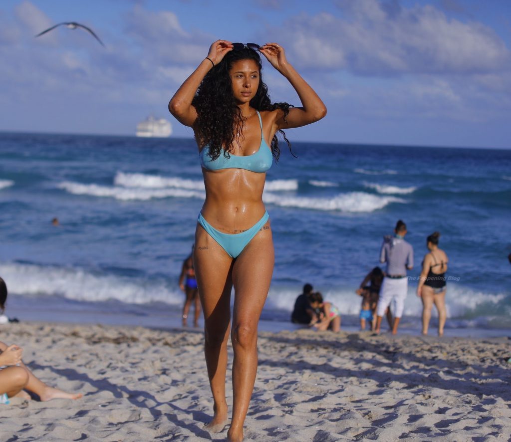 Becca scott nude - 🧡 Becca Scott Shows Off Her Curves on the Beach in Miam...