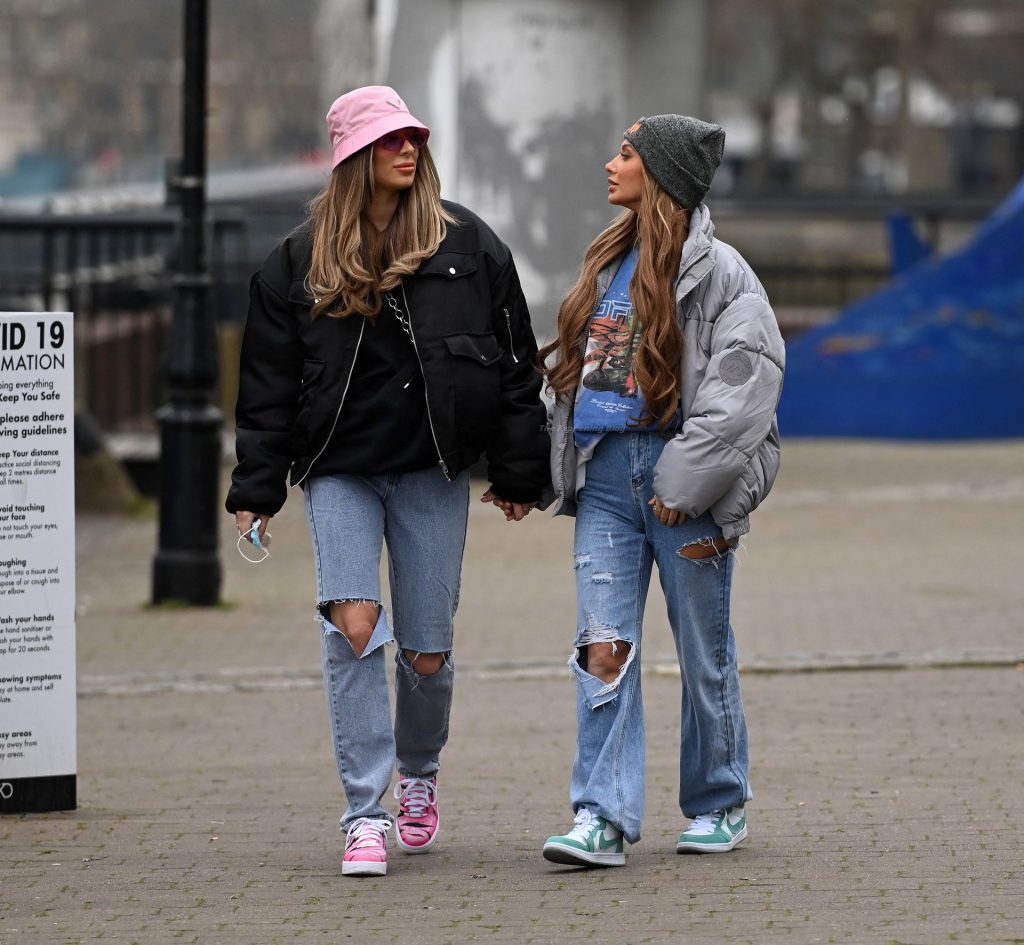 Demi Sims Packs on the PDA With Her Girlfriend Francesca Farago in London (66 Photos)