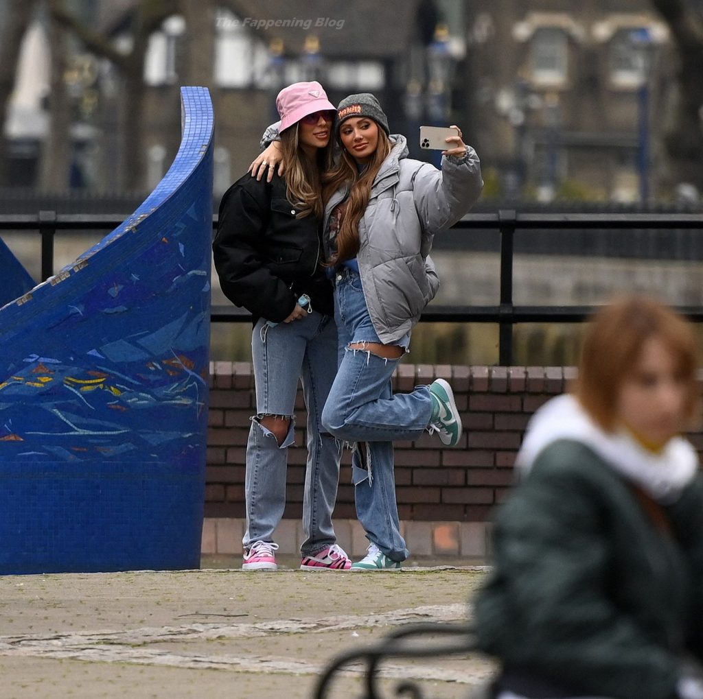 Demi Sims Packs on the PDA With Her Girlfriend Francesca Farago in London (66 Photos)