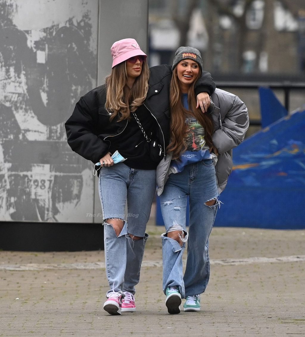 Demi Sims Packs on the PDA With Her Girlfriend Francesca Farago in London (66 Photos)