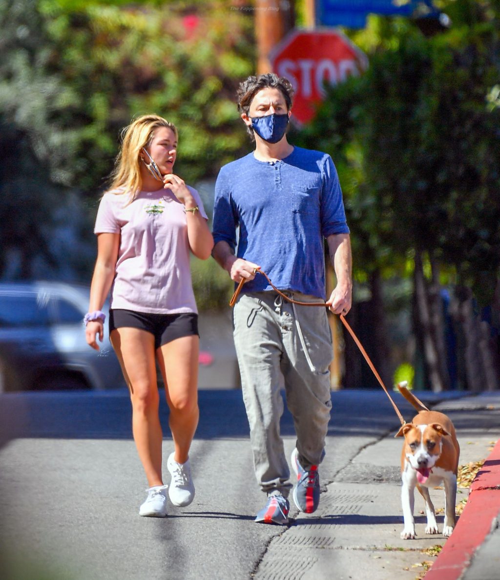 Zach Braff Is Seen with Braless Florence Pugh in LA (17 Photos)