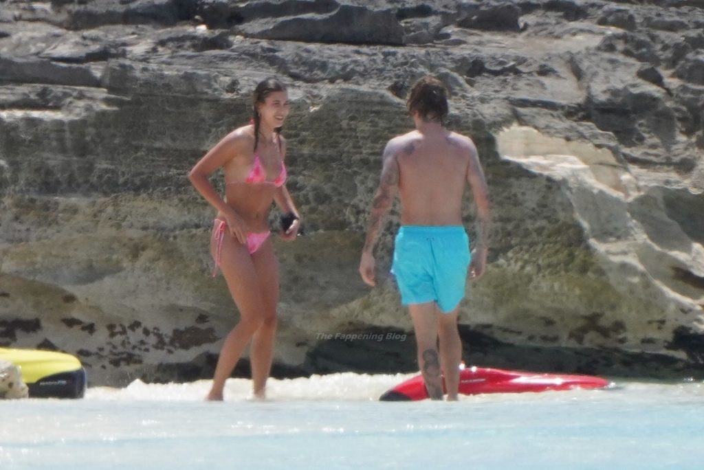 Justin Bieber &amp; Hailey Bieber Continue Their Romantic Getaway in Turks and Caicos (49 Photos)