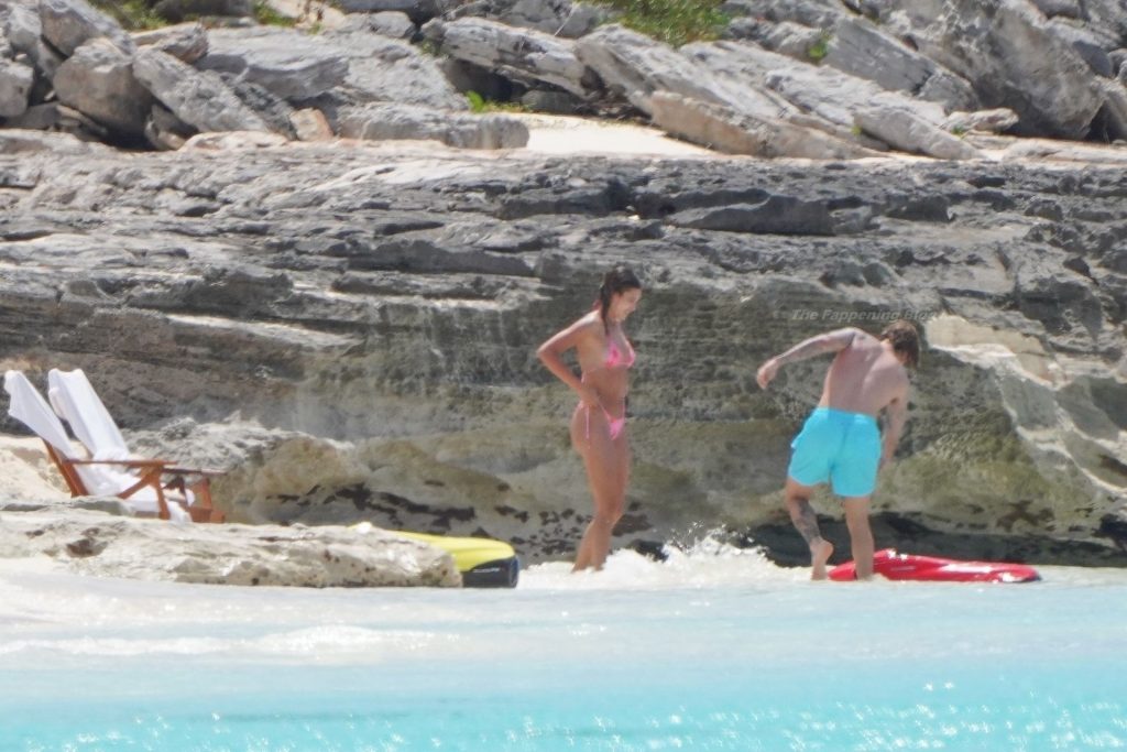 Justin Bieber &amp; Hailey Bieber Continue Their Romantic Getaway in Turks and Caicos (49 Photos)