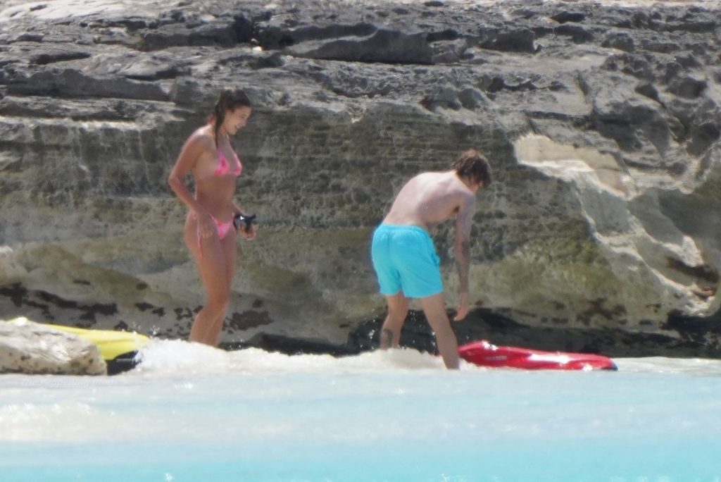 Justin Bieber &amp; Hailey Bieber Continue Their Romantic Getaway in Turks and Caicos (49 Photos)