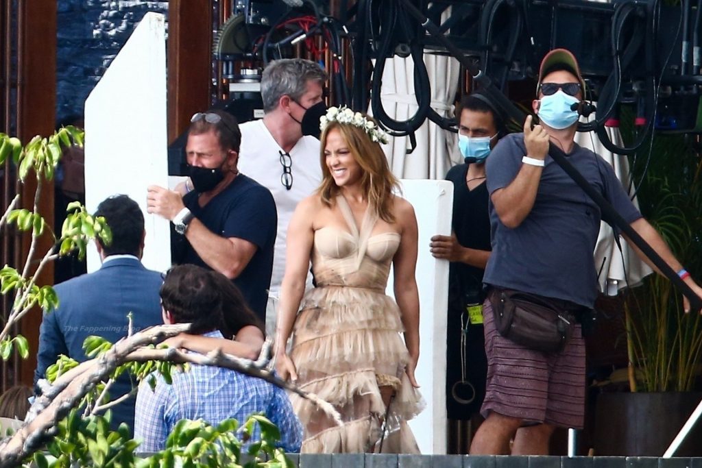 Josh Duhamel is Seen Filming Shotgun Wedding with Co-star Jennifer Lopez (63 Photos)