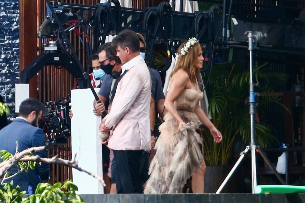 Josh Duhamel is Seen Filming Shotgun Wedding with Co-star Jennifer Lopez (63 Photos)