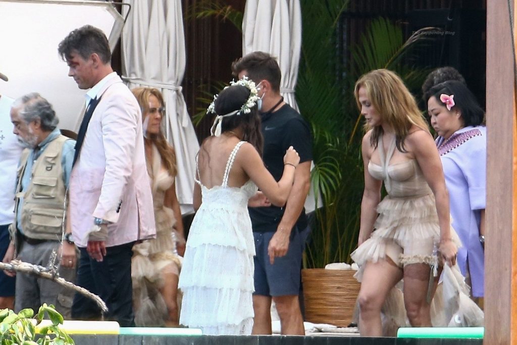 Josh Duhamel is Seen Filming Shotgun Wedding with Co-star Jennifer Lopez (63 Photos)