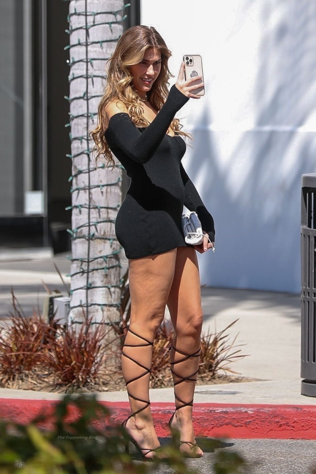 Kara Del Toro Poses up During a New Photoshoot with Friends on Rodeo Drive (50 Photos)