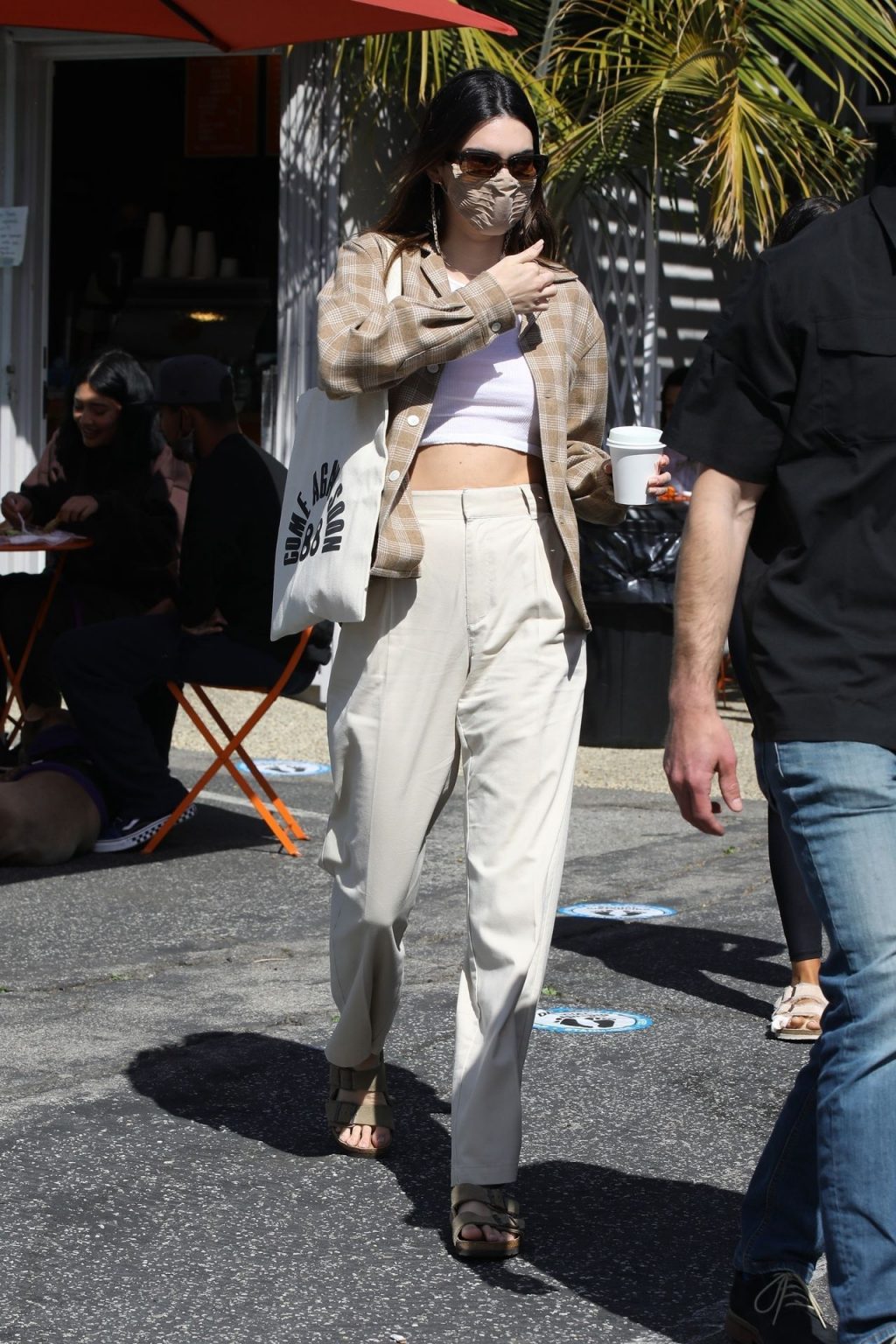 Kendall Jenner is Seen Braless Having Lunch in WeHo (71 Photos)