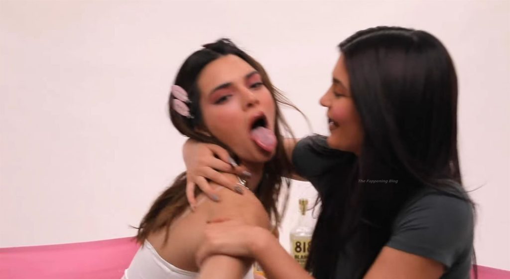 Kendall and Kylie Jenner Sexy – Get Ready With Me (92 Pics + Video)