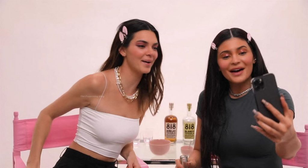 Kendall and Kylie Jenner Sexy – Get Ready With Me (92 Pics + Video)