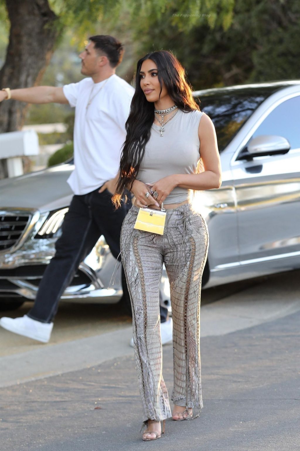 Happy and Single! Kim Kardashian and Friends Arrive for a Business Meeting in LA (34 Photos)